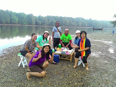 หาดทรายร้อน ที่ ท่องเที่ยวชุมชนบ้านโคกไคร พังงา