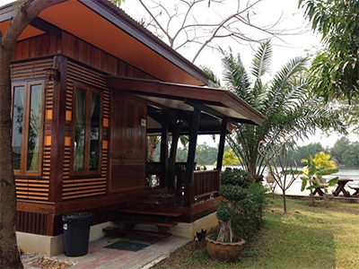 บ้านนายถึก โฮมสเตย์ แปดริ้ว บ้านพักริมน้ำบางปะกง บรรยากาศสบาย ๆ