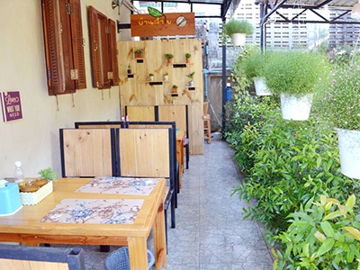 ร้านลำไยเฮ้าส์ อร่อยลำพูน