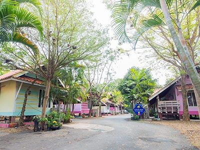 บ้านน้ำฝนรีสอร์ท & โฮมการ์เด้น