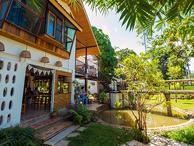 บ้านต้นเต๊า ณ บ้านบัวโฮมสเตย์ / coffee & food