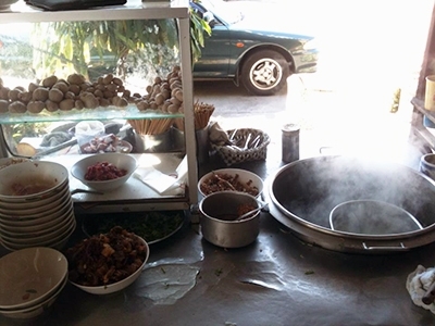 ก๋วยเตี๋ยวบ้านดง ลำปาง