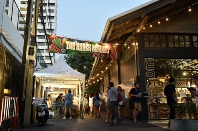 The Knack Market คลองสาน