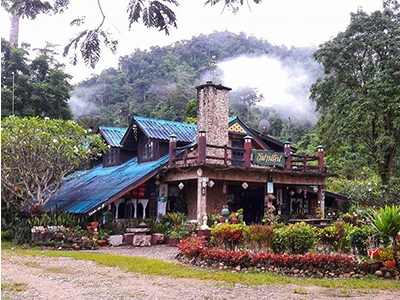 บ้านไร่วิมานดิน ฟาร์มสเตย์รีสอร์ท กาญจนบุรี