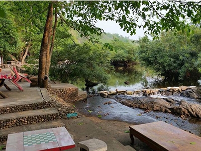 บ้านสวนริมธารแม่เรวารีสอร์ท แม่วงก์ นครสวรรค์