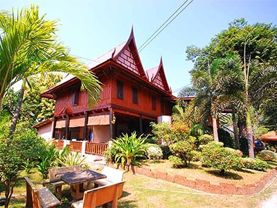 โฮมสเตย์ พรรณไม้ & สายน้ำ สามชุก สุพรรณบุรี