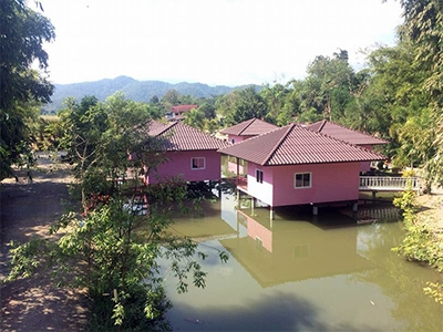 บ้านกลางน้ำ รีสอร์ท เชียงราย